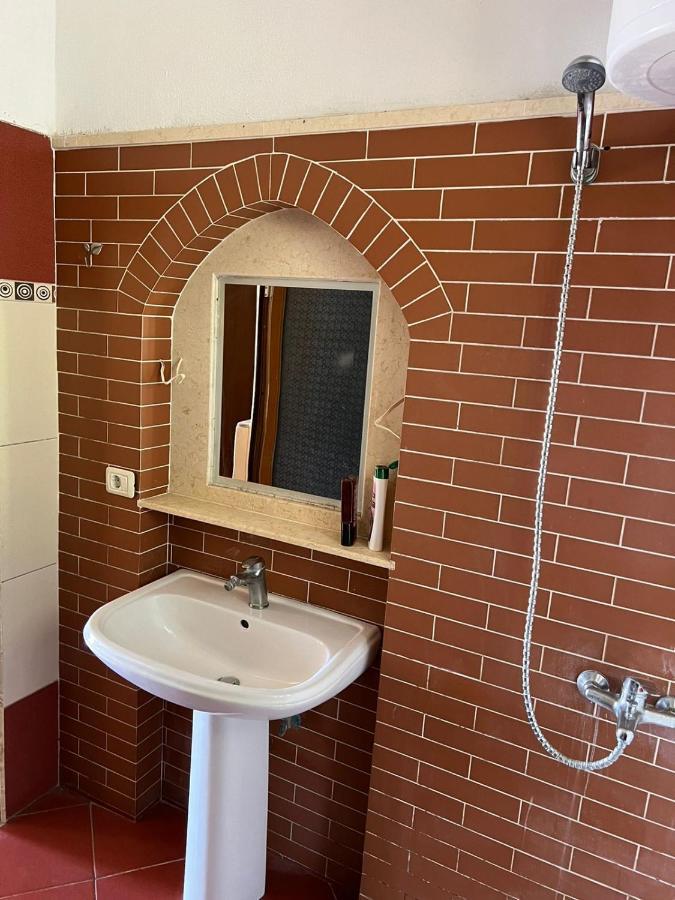Amar Villa Sarande Ngoại thất bức ảnh